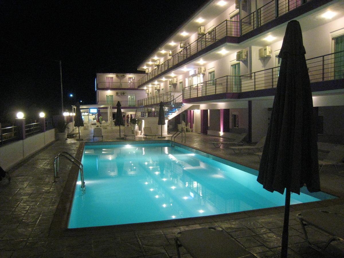 Aparthotel Philoxenia Evgenia Vrasná Exterior foto